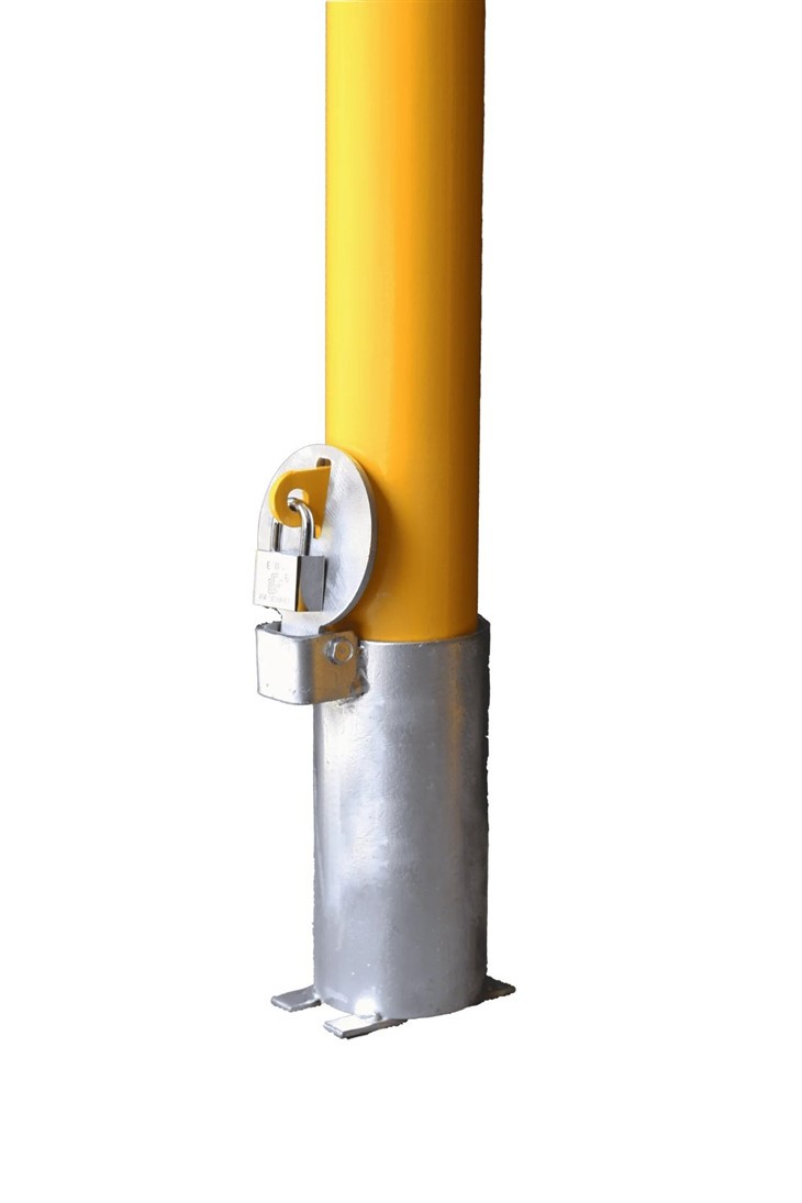In Ground Removable Lockable Safety Bollard Posts factory
